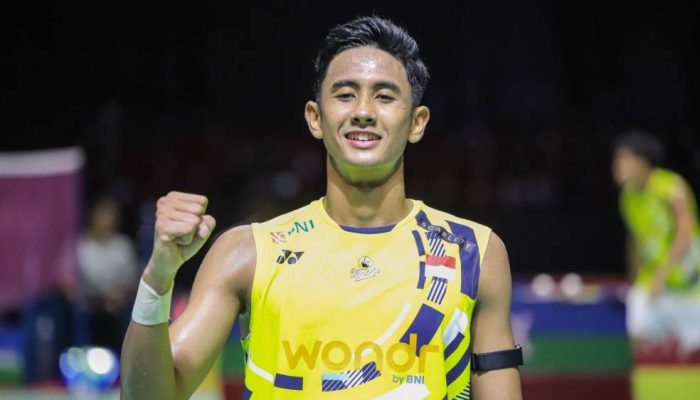 Alwi Farhan Debut Manis di Kejuaraan Dunia BWF 2025