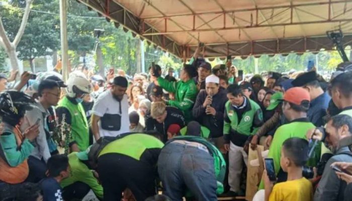 Ojol Iringi Pemakaman Affan Kurniawan, Korban Tertabrak Kendaraan Brimob Saat Demo