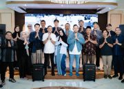 J99 Corp. Berangkatkan Puluhan Karyawan Terbaik Umrah