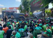 Polrestabes Surabaya Ajak Ratusan Driver Ojol Doa Bersama untuk Affan Kurniawan