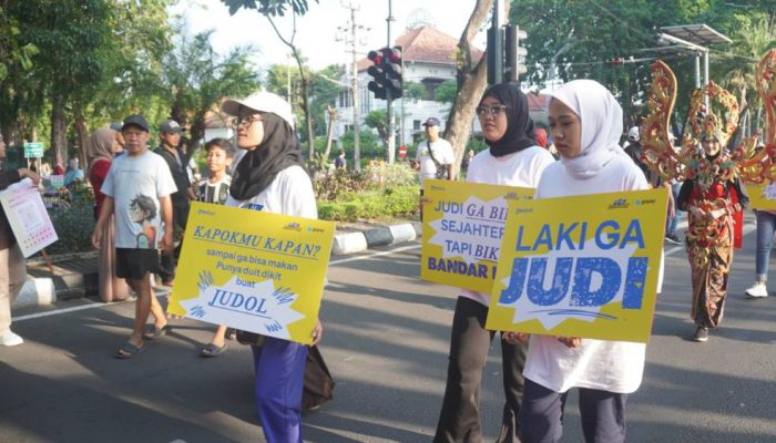 Telkomsel dan GoPay Gelar Roadshow “Judi Pasti Rugi” di Surabaya, Edukasi Bahaya Judi Online