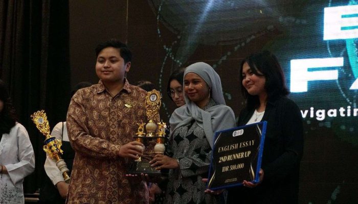 Mahasiswa HI UNEJ Juara 3 Nasional Essay UNAIR: Revenge Porn Era Digital