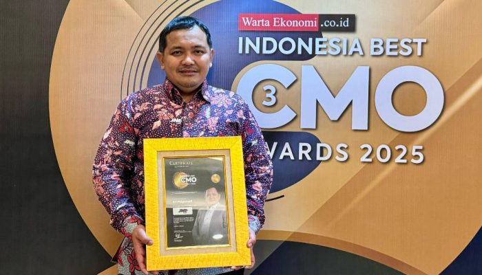 Eri Palgunadi JNE Raih Best CMO 2025, Perkuat Inovasi Pemasaran