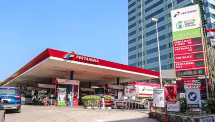 Pertamina Patra Niaga Kirim 100 MB BBM ke Shell Indonesia