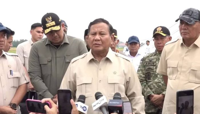 Presiden Prabowo Pastikan Stok Pangan Korban Bencana Sumatra Tercukupi