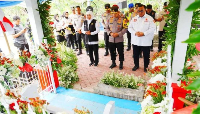 Kapolri Ziarah ke Makam Marsinah, Awali Pembangunan Museum Perjuangan Buruh di Nganjuk