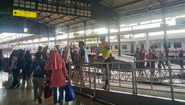 KAI Daop 7 Madiun Permudah Perjalanan Nataru Lewat Program Diskon Tarif