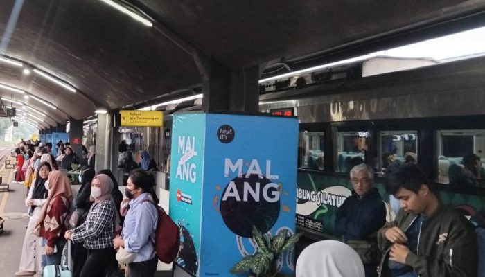 Malam Pergantian Tahun, Stasiun Malang Layani Ribuan Penumpang: Kereta Api Jadi Pilihan Utama
