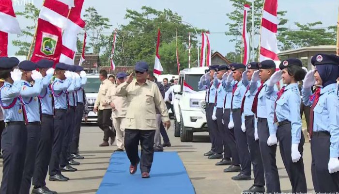 Kunjungan Kerja ke Malang, Presiden Prabowo Resmikan SMA Taruna Nusantara
