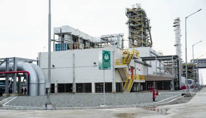 Presiden Prabowo Resmikan RDMP Balikpapan, SIG Suplai 115.609 Ton Semen