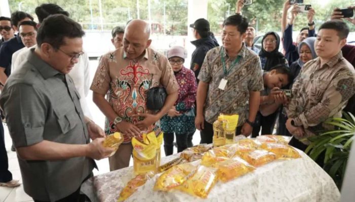 Jelang Ramadan, Mendag Pastikan Pasokan Minyak Goreng Terjaga