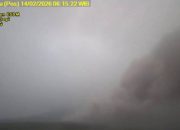 Status Siaga, Gunung Semeru Luncurkan Awan Panas 6 Km