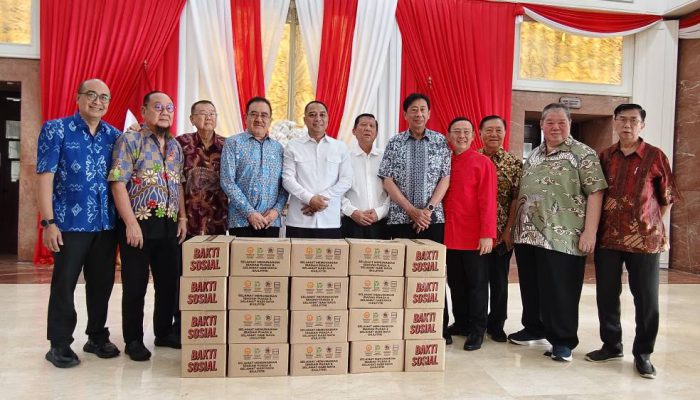 Ramadan Penuh Berkah, Pengusaha Surabaya Tebar 10.000 Paket Sembako