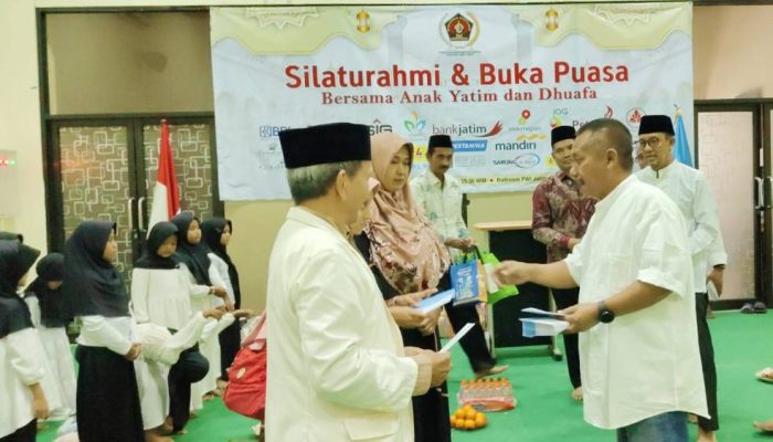 3. Rangkain HPN 2026, PWI Jatim Beri Santunan Anak Yatim Dhuafa di Bulan Ramadhan ‎