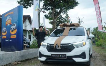 Dari Hobi Nonton Jadi Dapat Mobil, Pelanggan Telkomsel di Pamekasan dan Jember Beruntung