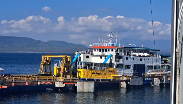 H-7 Lebaran, Arus Kendaraan di Pelabuhan Ketapang Banyuwangi Mulai Meningkat