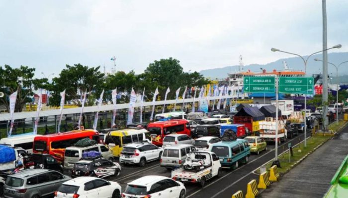 ASDP Optimalkan Layanan Penyeberangan Ketapang–Gilimanuk, Antrean Kendaraan Berangsur Terurai