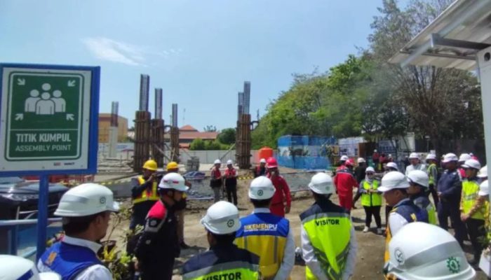 Pantau Proyek di Sidoarjo, Pemerintah Yakin Ponpes Al Khoziny Rampung Tepat Waktu
