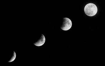 Blue Moon Diperkirakan Tampak Jelas di Surabaya, Ini Penjelasan BMKG