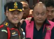 Kejagung Tahan Tiga Eks Pimpinan BGN Terkait Dugaan Korupsi Program Makan Bergizi Gratis