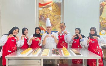 Guru Kuliner SMKN 3 Kediri Perbarui Kompetensi Pastry dan Bakery di Bogasari Baking Center