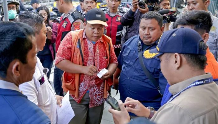 Dorong Transparansi dan PAD, Surabaya Copot 163 Jukir yang Tak Tertib Administrasi