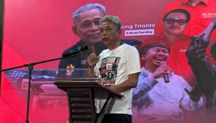 Agus Jabo Ajak Kader LMND Menjadi Pelopor Pergerakan Demi Indonesia Berdikari