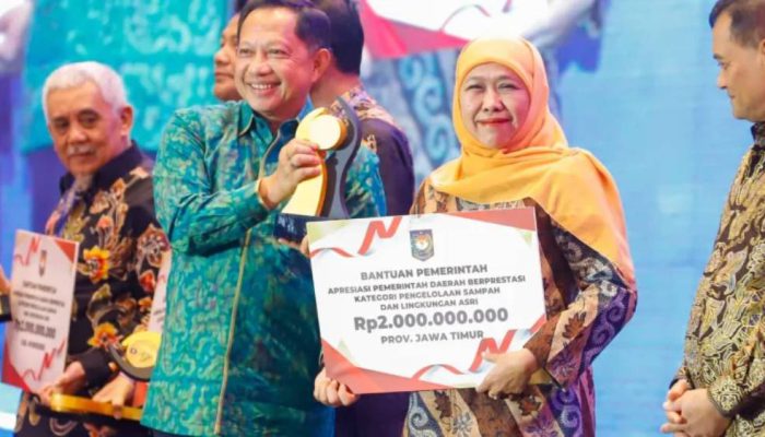 Jawa Timur Raih Terbaik I Pengelolaan Sampah dan Lingkungan Asri, Dapat Bantuan Rp2 Miliar