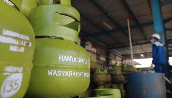 Pangkalan Kosong, Warga Banyuwangi Kesulitan Dapat Elpiji 3 Kg