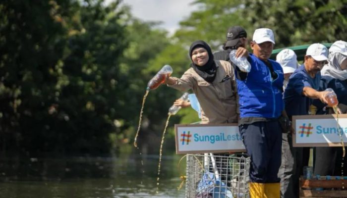 Peringati Hari Sungai Sedunia 2026, Aksi Bersih Kali Tebu Surabaya Berhasil Angkut 3,12 Ton Sampah