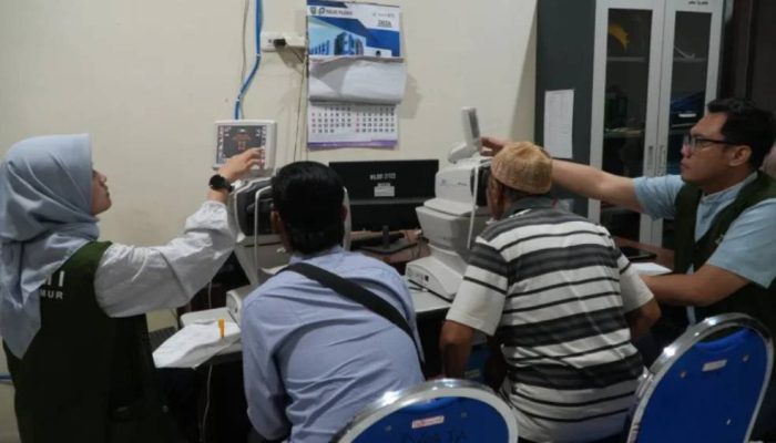 116 Warga Ikuti Operasi Katarak Gratis di RSUD Ploso Jombang