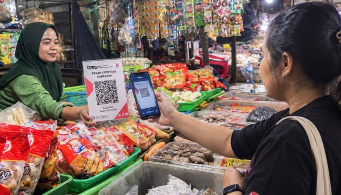 Permudah Pembayaran Nontunai, BRI Hadirkan WiFi di Pasar Keputran
