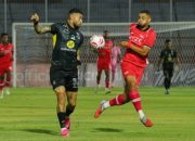 De Red FC Kembali Tumbang, Barito Putera Menang 2-0 di Gelora 10 November