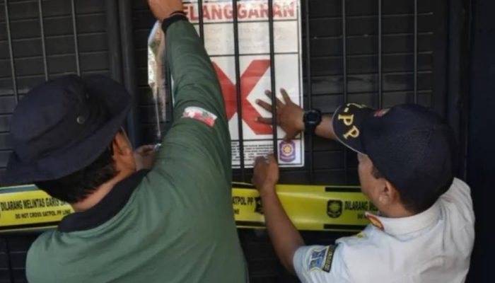 15 Toko Miras Disegel di Surabaya, Satpol PP Bidik 40 Lokasi